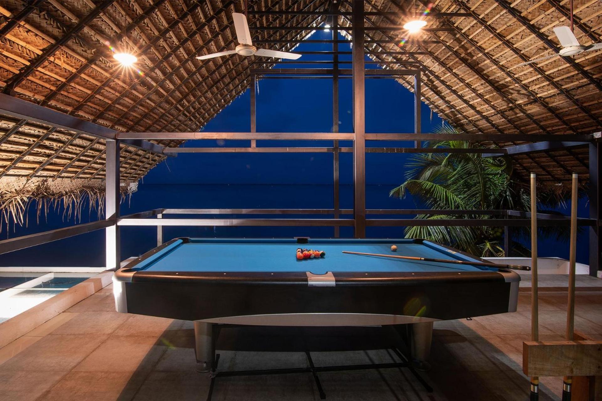 Stayvista At The Rain - River Villa With Infinity Pool Alappuzha Exteriör bild