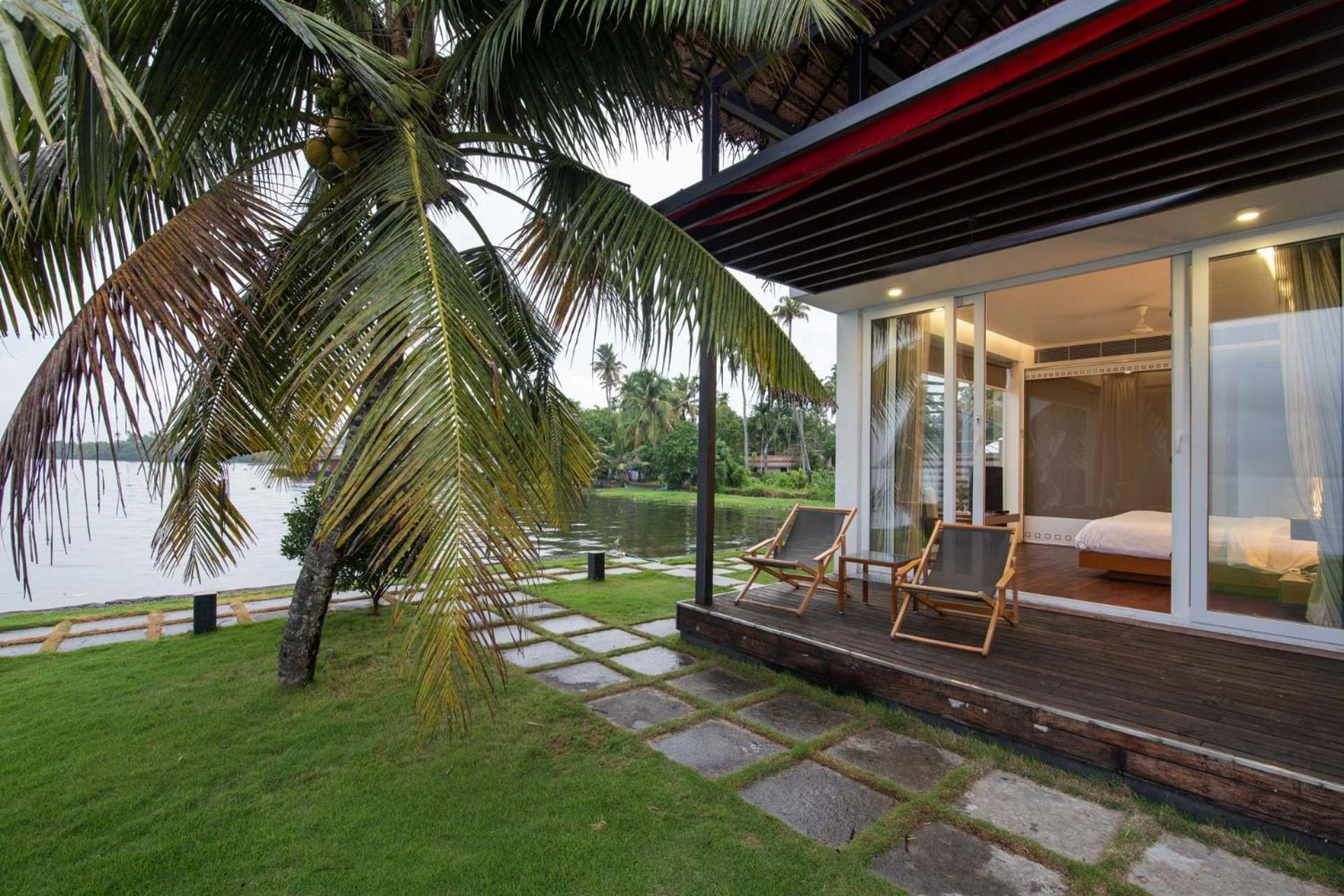 Stayvista At The Rain - River Villa With Infinity Pool Alappuzha Exteriör bild